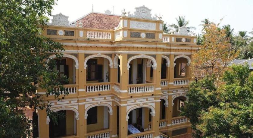 Hotel Le Relais De Chhlong Kratié Exterior foto